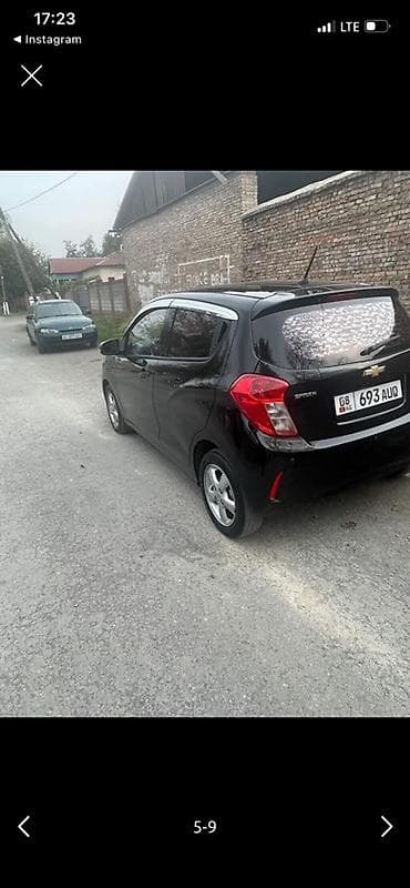mini kuper: Chevrolet Spark: 2015 г., Бензин, Хэтчбэк — 5