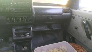 vin code: Volkswagen Golf: 1988 г., Механика, Бензин, Хэтчбэк — 2