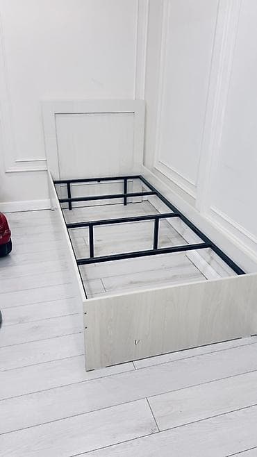 sofa bed: Односпальная кровать, Новый, Каркас без матраса, длина - 200 см — 1