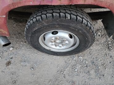 скутер с документами: Легкий грузовик, Mercedes-Benz — 7