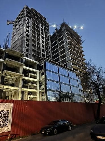 грин лэнд: Аренда офисов, 1000 м², В административном здании, С системой безопасности — 9