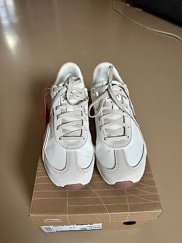 Личные вещи: Кроссовки Li-Ning - Модель: AGLW300-1 (ярлык и коробка на фото) - — 2