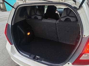 honda integra: Honda Fit: 2002 г., 1.3 л, Вариатор, Бензин, Хэтчбэк — 5