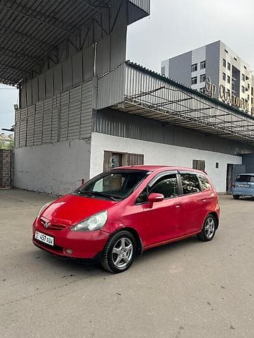 Honda Jazz: 2008 г., 1.4 л, Механика, Бензин, Хэтчбэк