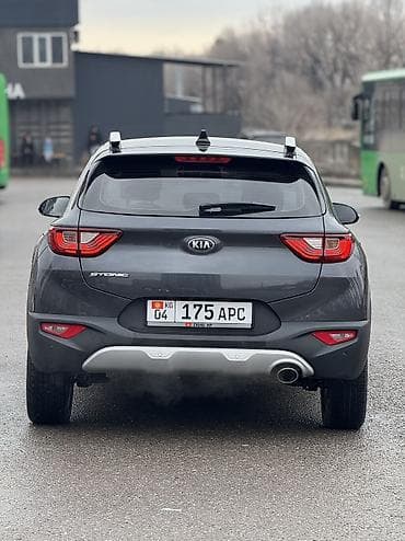 киа карнивал 2018: Kia Stonic: 2020 г., 1.4 л, Автомат, Бензин, Универсал — 5