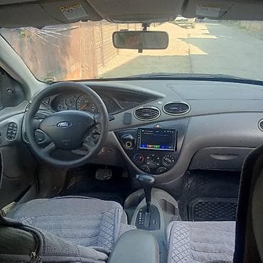 subaru outback 2004: Ford Focus: 2003 г., Автомат — 8