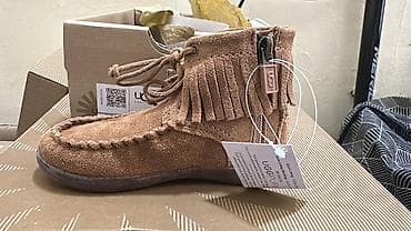 дедский одежда: Детские зимние угги UGG Australia. - Модели: классические высокие и с — 2