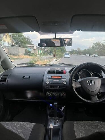 продаю или меняю на дом: Honda Fit: 2003 г., 1.3 л, Бензиновая, Хэтчбэк — 8