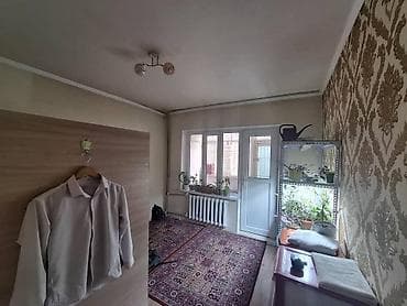 мини квартира: 3 комнаты, 76 м², 105 серия, 1 этаж, Старый ремонт — 7
