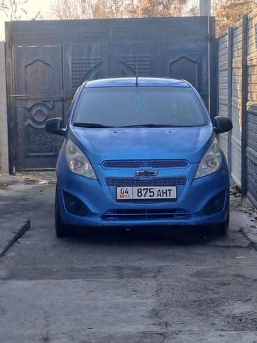 Chevrolet Spark: 2013 г., 0.1 л, Автомат, Бензин, Хэтчбэк