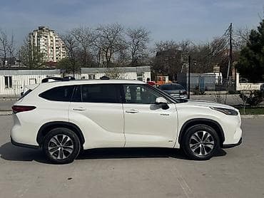 вешалки для авто: Toyota Highlander: 2020 г., 2.5 л, Вариатор, Гибрид, Кроссовер — 7