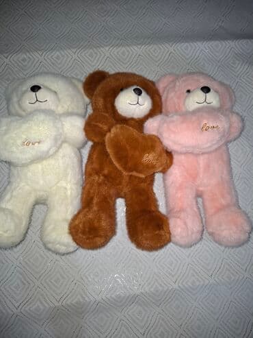 мишка поздравляю: Мягкие плюшевые медвежата с лапками-сердечками 40см - Три цвета — 1