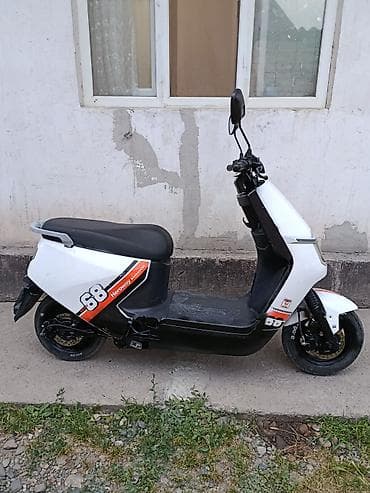 n max: Тип скутера 100 куб. см, Электро, Б/у — 4