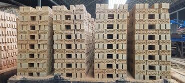 облицовочный кирпич: КИРПИЧНЫЙ ЗАВОД Керамический кирпич (полнотелый и пустотелый) КАЧЕСТВО — 2