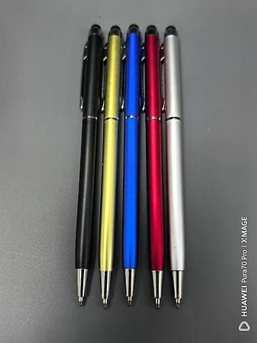 Стилус-ручка 2-в-1 - Универсальный аксессуар: с одной стороны —