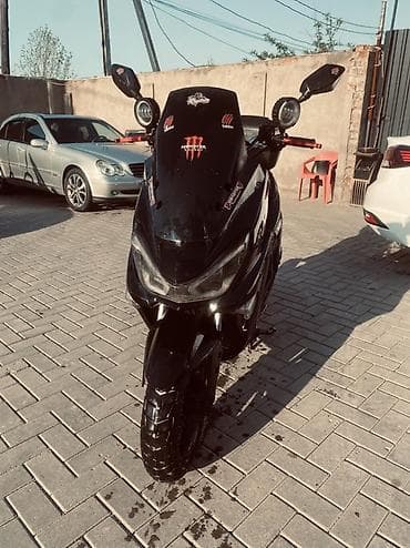 bmb 39: Макси-скутер 150 куб. см, Бензин, Б/у — 1