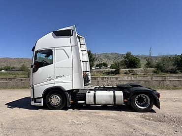 тигил: Сүйрөгүч, Volvo, Прицепсиз — 4