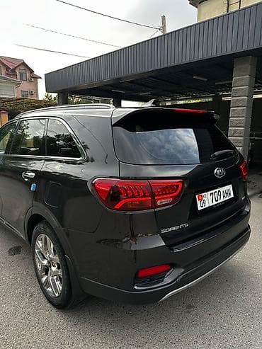изменить номер о: Kia Sorento: 2019 г., Кроссовер — 5