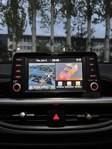 купить kia picanto: Kia Picanto: 2018 г., 1 л, Автомат, Бензин, Хэтчбэк — 10
