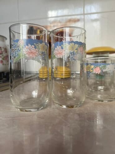 Стаканы 250 мл франция. 6 штук .есть в наличии тарелки из этой серии