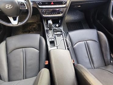 саната подержанный автомобиль: Hyundai Sonata: 2019 г., 2 л, Автомат, Газ, Седан — 8