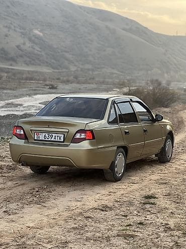 фар на нексия: Daewoo Nexia: 2010 г., 1.5 л, Механика, Бензин, Седан — 5