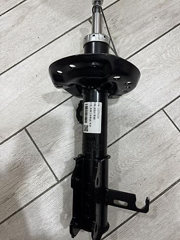Автозапчасти: Передний амортизатор Chevrolet Новый, Китай — 1