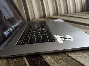 купить черно белый принтер: Apple MacBook Pro 15" (2017), Space Gray Основные характеристики: - — 5