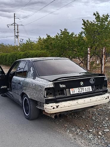 продаю е34: BMW 5 series: 1994 г., 2 л, Механика, Бензин, Седан — 3