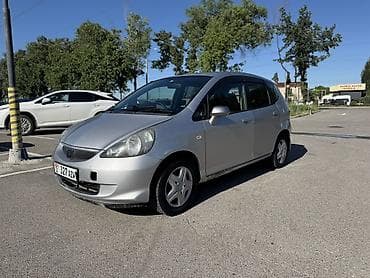 тико 2: Honda Fit: 2002 г., 1.5 л, Вариатор, Бензин, Хетчбек — 1