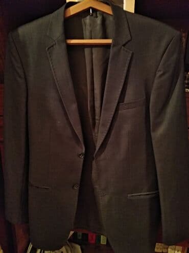 Продаю пиджак