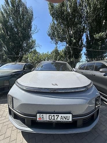 Унаа: Lixiang L9: 2025 г., 1.5 л, Автомат, Гибрид, Кроссовер — 1
