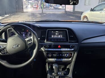 sprinter 2 2: Hyundai Sonata: 2019 г., 2 л, Автомат, Газ, Седан — 3