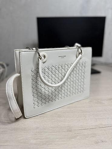 ami paris: Классическая сумка, Материал: Экокожа, Застежка на молнии, Женские, Б/у — 1