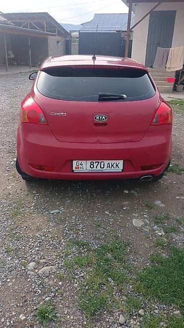 на запаску: Kia Ceed: 2008 г., 1.4 л, Ручные, Бензин, Хэтчбэк — 7
