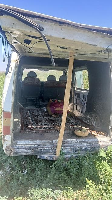 lx 350: Ford Transit: 1996 г., 2.5 л, Механика, Дизель, Фургон — 7