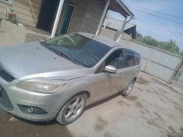 mazda 626 1990: Ford Focus: 2008 г., 2 л, Автомат, Универсал — 2