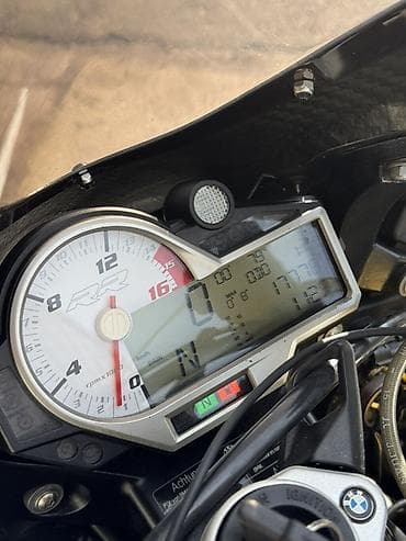 m 5: Спортбайк BMW, 1000 куб. см, Бензин, Взрослый, Б/у — 9