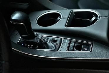 тайота виста: Toyota Avalon: 2019 г., 2.5 л, Автомат, Гибрид, Седан — 7