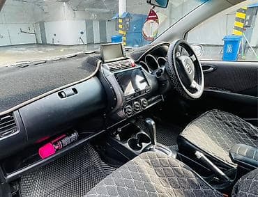 rav4 1995: Honda Fit: 2003 г., Вариатор, Бензин, Хэтчбэк — 10