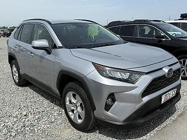 tesla 3: Toyota RAV4: 2019 г., 2.5 л, Автомат, Гибрид, Кроссовер — 2