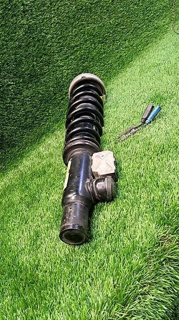 microsoft 540: Передний амортизатор BMW 2009 г., Б/у, Оригинал — 4