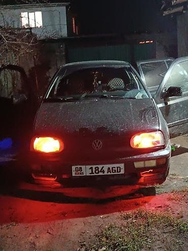 болуп: Volkswagen Golf: 1994 г., Хетчбек — 6