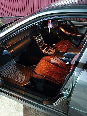 Nissan Skyline: 2004 г., Автомат, Бензин, Седан — 9