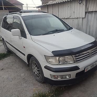 Mitsubishi Chariot: 1998 г., 2.4 л, Автомат, Бензин, Универсал