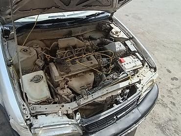 капот getz: Toyota Corolla: 2000 г., 1.6 л, Автомат, Бензин, Седан — 5