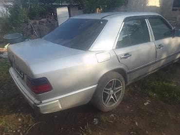 машина мерс с: Mercedes-Benz W124: 1989 г., 2.3 л, Механика, Бензин, Седан — 6