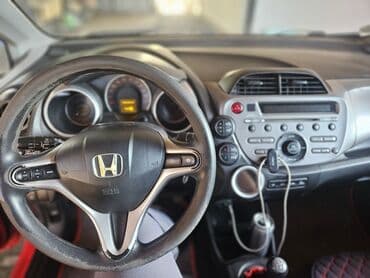 джаны джер: Honda Jazz: 2010 г., 1.5 л, Механика, Бензин — 6