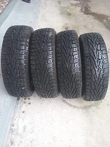 Комплект зимней резины R14. 175/65/14. Почти новые. две 25 года, и
