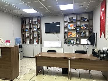 офис на аренду: Пол офиса под аренду. Подходит для трэвел агентов, визовиков, компании — 3